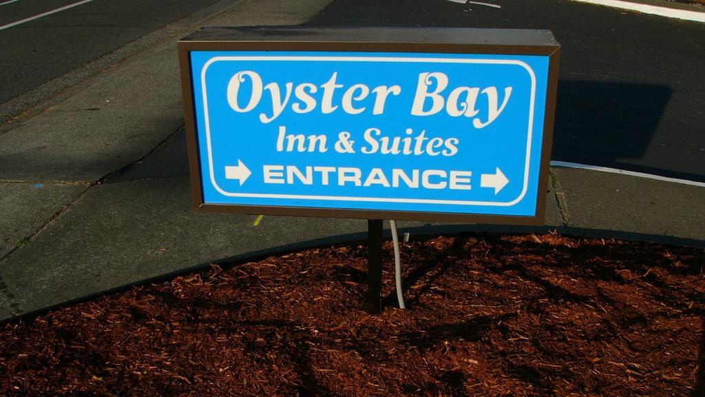 Oyster Bay Inn & Suites 브레머턴 외부 사진