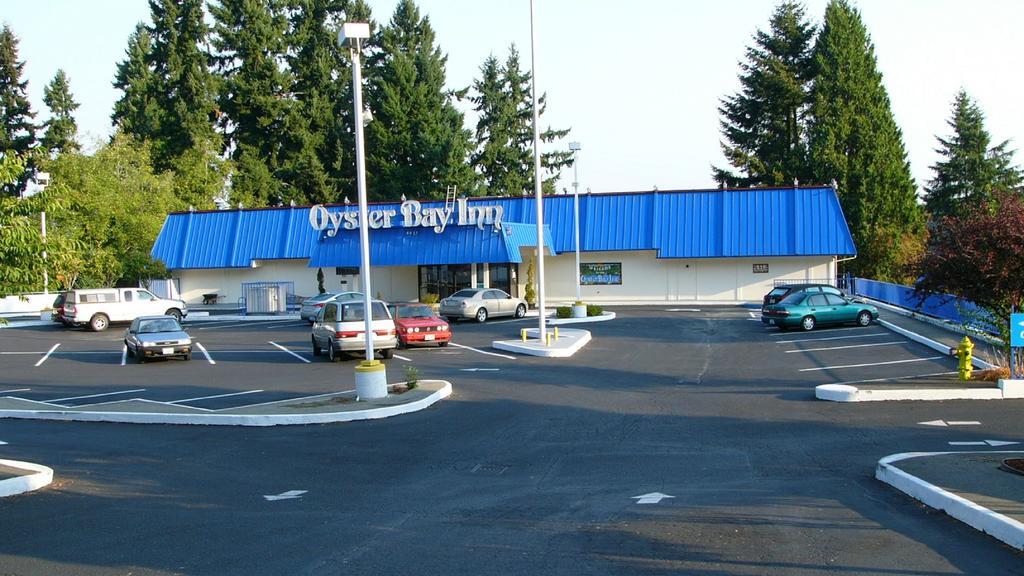 Oyster Bay Inn & Suites 브레머턴 외부 사진